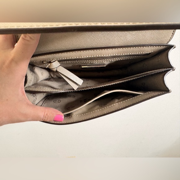 Tory Burch Taupe Leather Shoulder Bag - Picture 9 of 9